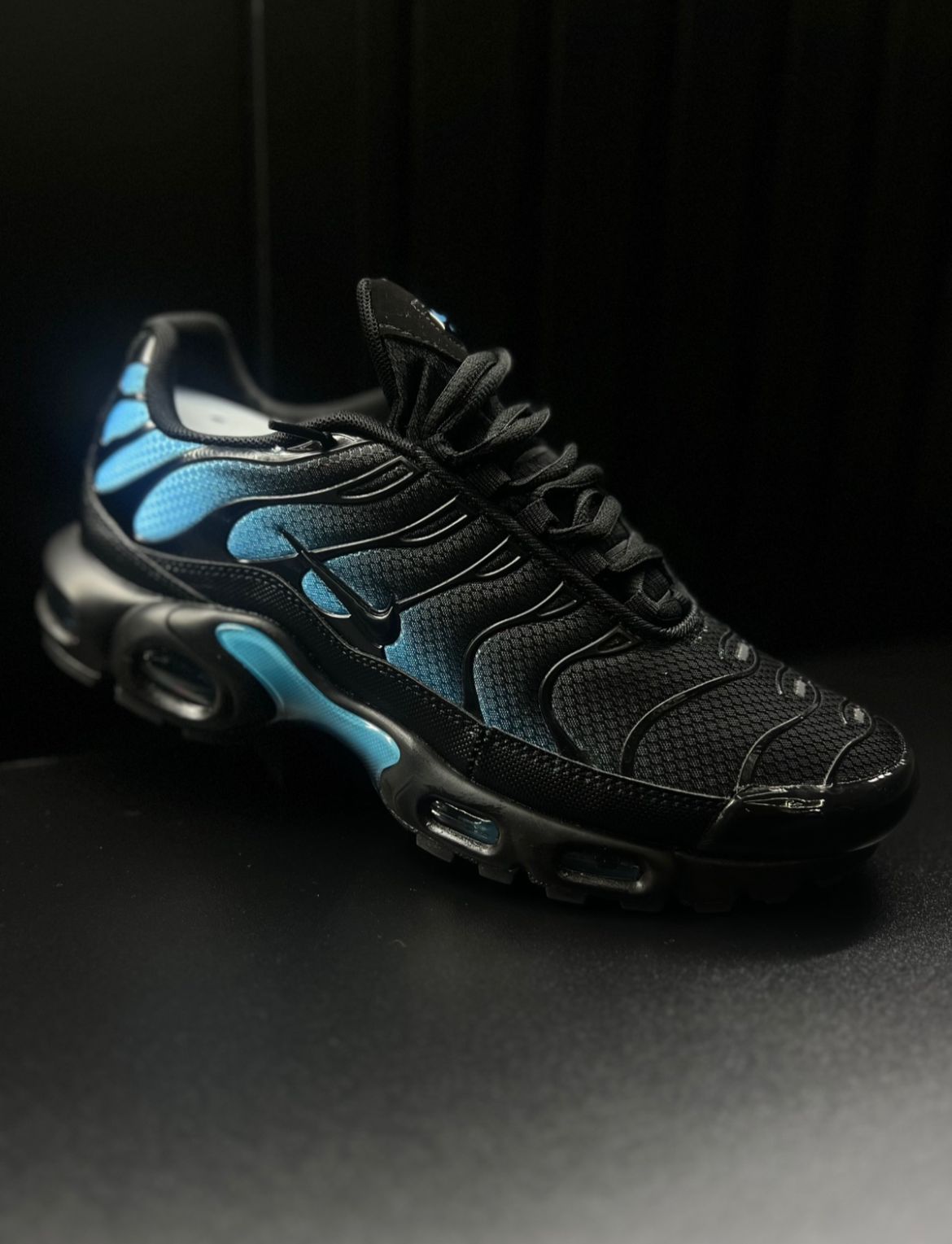 Nike Air Max Plus "Black/Blue"